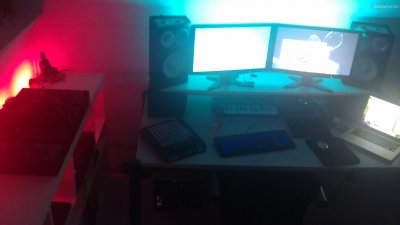 Our MEMBERS can Enlarge : Xurion's DJ Booth Oct'12
